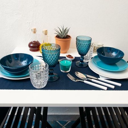 Light Blue - Apartment In The Middle Of Everything توري أنونزياتا المظهر الخارجي الصورة